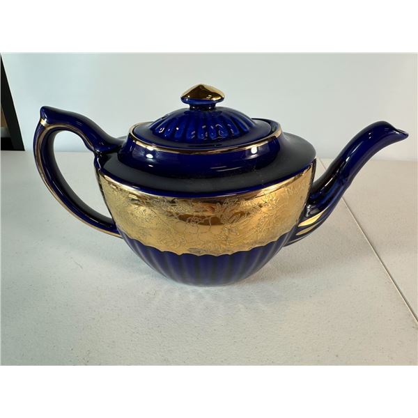 Cobalt Blue & Gold Relief Teapot – 1 Piece