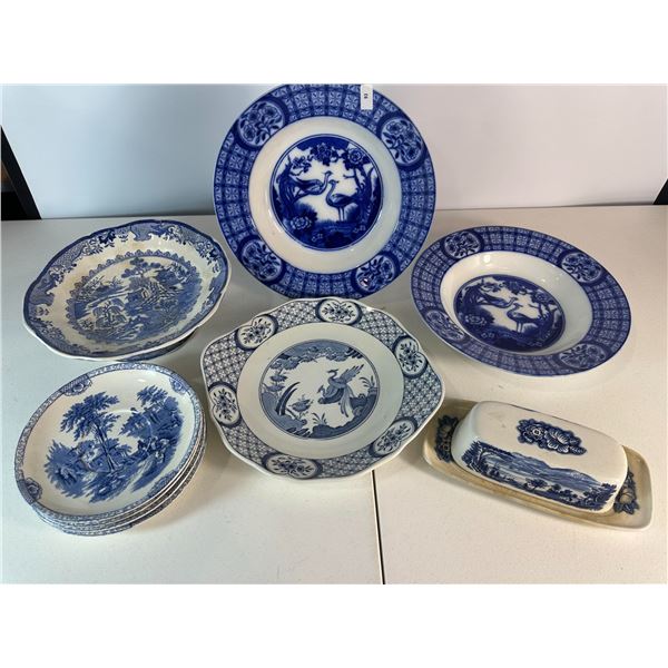 Collection of Blue & White Plates & Comports – Group Lot