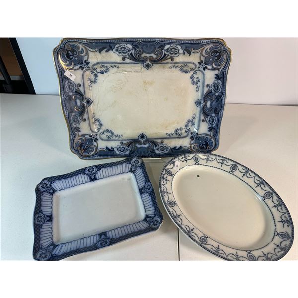 Assorted Blue & White Serving Dishes – 3 Pieces