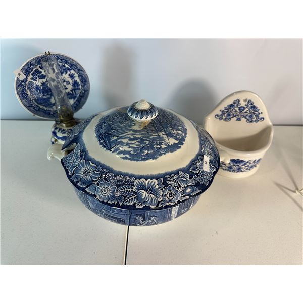 Liberty Blue Covered Tureen & Accessories – Group Lot