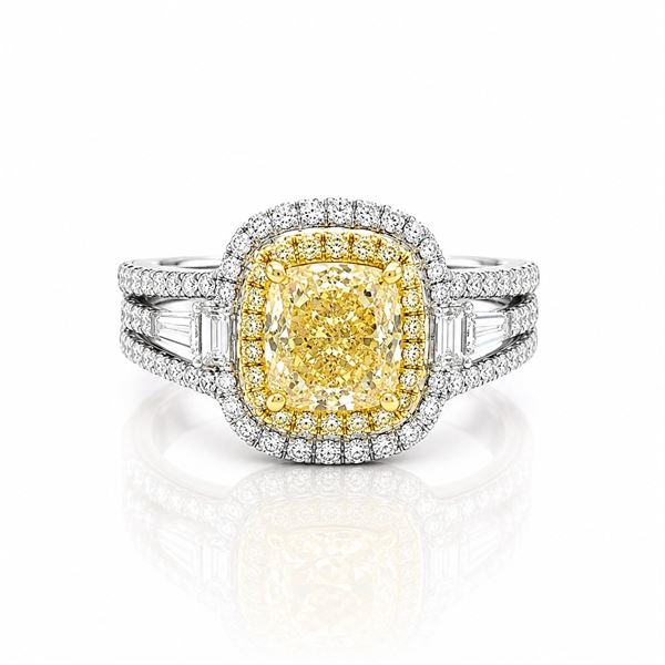 BARANOF JEWELERS: Natural Yellow Diamond Ring Set in 18K White Gold