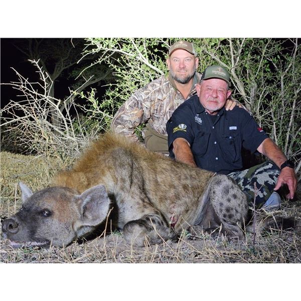 HUNTERS CREEK: 5-Day/4-Night Small Game Safari for Two Hunters in South Africa - Includes Trophies