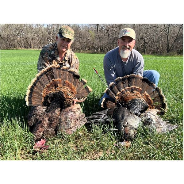 ORIGINAL KANSAS TROPHY WHITETAILS: 2-Day Turkey Hunt for Two Hunters in Kansas