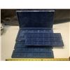 Image 1 : Empty plush case for housing 50 large coins. Includes 2 removable trays. Used.