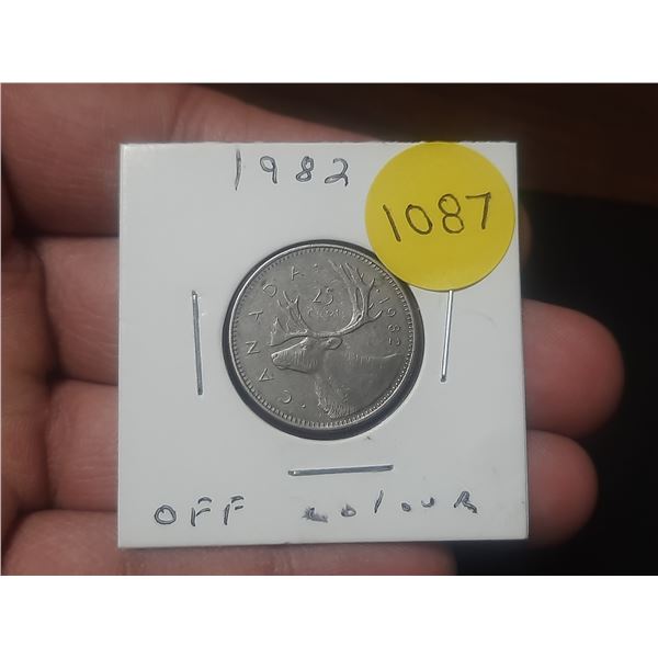 1982 25 c  Canadian Quarter, OFF COLOUR