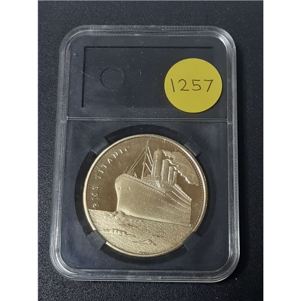 RMS Titanic medal.