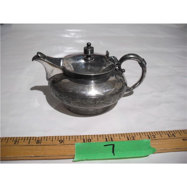 1921 Silverplate Small Teapot w/ Fancy Design.  Meriden B. Company