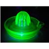 Image 5 : Vintage Federal Glass / Uranium Glass Reamer Juicer