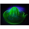Image 6 : Vintage Federal Glass / Uranium Glass Reamer Juicer
