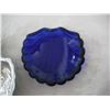 Image 3 : Vintage Shell Shaped Butter Dish w/ Cobalt Blue Insert