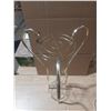 Image 5 : Vintage-Style Gold Colour Metal Three-Tiered Plant Stand With Heart-Shaped Curved Arms. (Height 30")