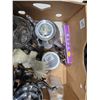 Image 4 : Box of misc. items
