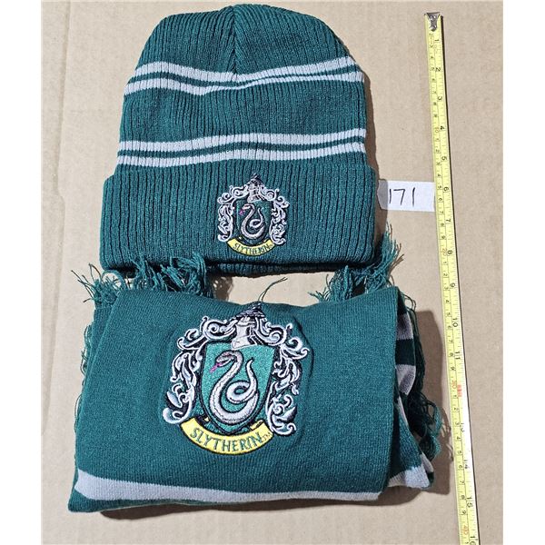 New Harry Potter Slytherin Scarf and Toque