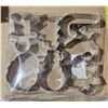 Image 6 : New kitchen utensils, salad bowls, meat tenderizer, paper towel rack, etc.
