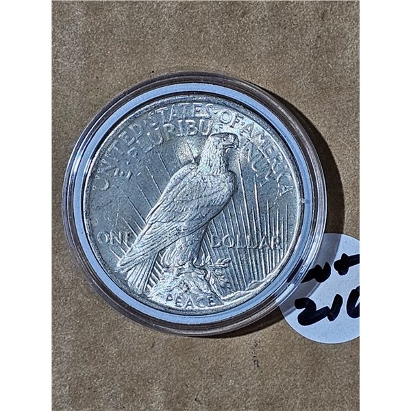 1923 Brilliant Uncirculated Peace Silver Dollar in protective case MS65 *Unverified*