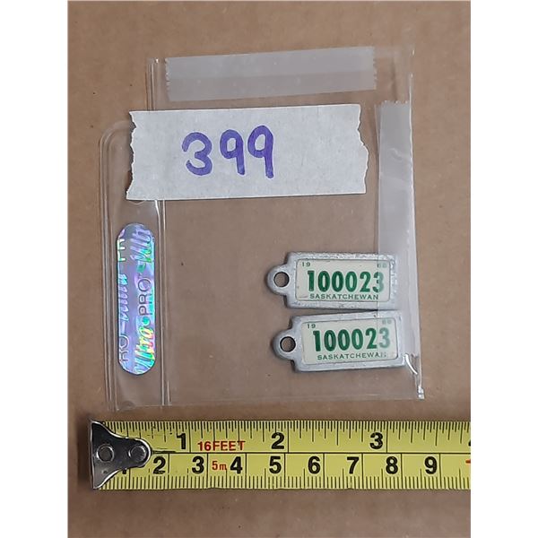 Pair 1968 war amp key tags