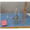 Image 1 : Oil Lamp with 2 Glass Shades