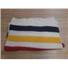 Image 4 : Vintage Hudson's Bay Company Blanket. 5ft by 7ft