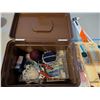 Image 4 : Sewing box with misc. sewing accessories