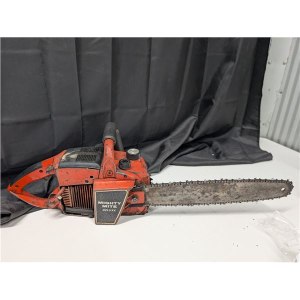 34cc Mighty Mite Deluxe Chain Saw (Some Compression, Not tested)