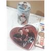 Image 5 : Lot of Elvis Presley Collectible Items.