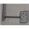 Image 4 : Wall Mounted Mirror.