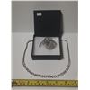 Image 1 : Vintage Brooch and Necklace set