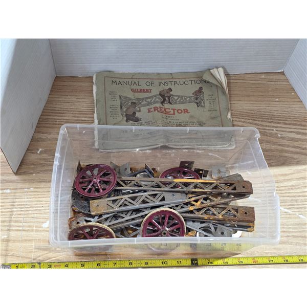 1919 Gilbert erector set- not complete- has rust