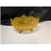 Image 1 : 4 Footed Vintage Bowl