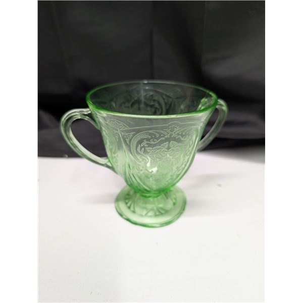 Hazel Altis Royal Lace Sugar Bowl (Vaseline)