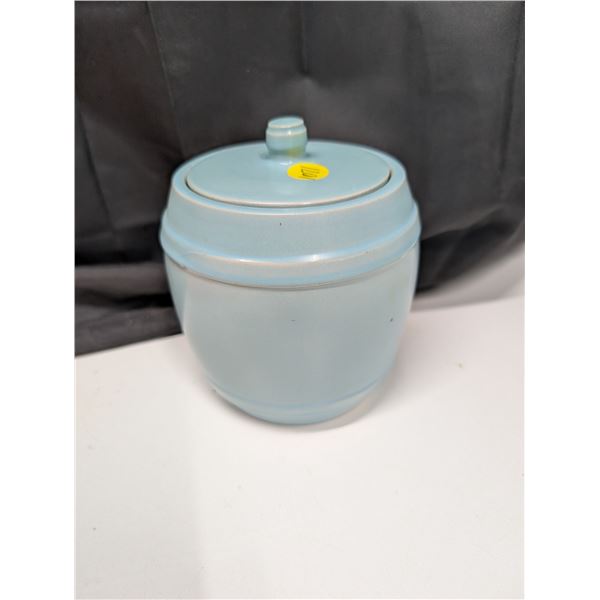 Stoneware Jar Plus Lid