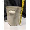Image 3 : #5 Imperial Ice Water Cooler C/W Elephant Ears