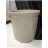 Image 7 : #6 Medalta Stoneware Crock