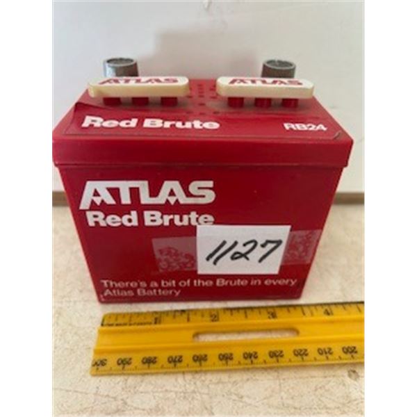 Atlas red brute 9 volt radio