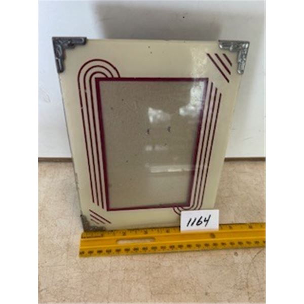 Glass picture frame- 6" by 8"