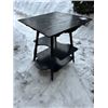 Image 1 : Parlour table