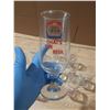 Image 4 : (12) Molson Canadian Glass. (Five are same and seven are same)