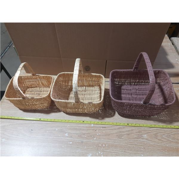 (3) Different Size of Baskets.