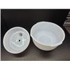 Image 2 : Sunbeam Milk Glass Mixing bowl + Juice Attachment