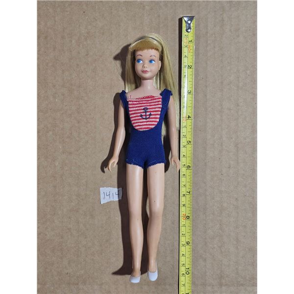 RARE 1963 Skipper Doll with long blonde hair bendable #1030 blue eyes