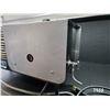 Image 3 : Polar Bear Water Distiller.  Works