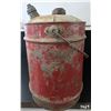 Image 1 : Vintage Rustic Red 5 Gallon Gas Can