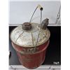 Image 3 : Vintage Rustic Red 5 Gallon Gas Can