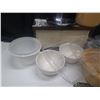 Image 5 : Lot of Kitchen Items.