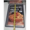 Image 3 : (4) Cokie Pan Plates. (New) - (10.5 X 15.5)