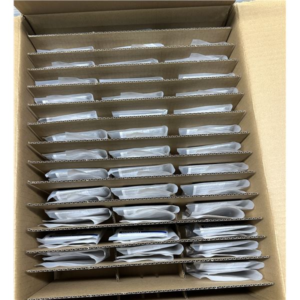 Lot of (40) Omron #E3Z-T81C-GOSRD-CN Photoelectric Switches