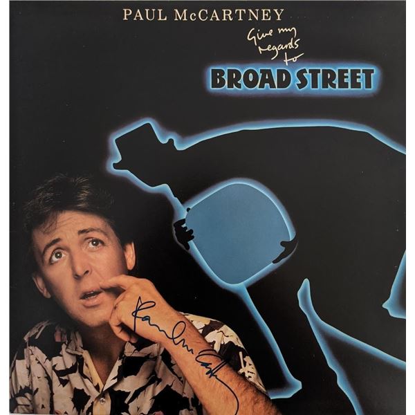 Paul McCartney Give My Regards To Broad Street Signed Album. GFA Authenticated