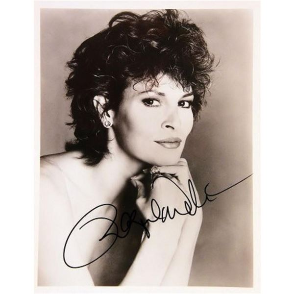 Raquel Welch signed portrait photo