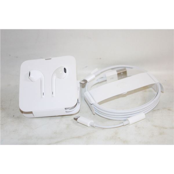 APPLE WIRED EAR BUDS WITH CHARGER STYLE PLUG IN