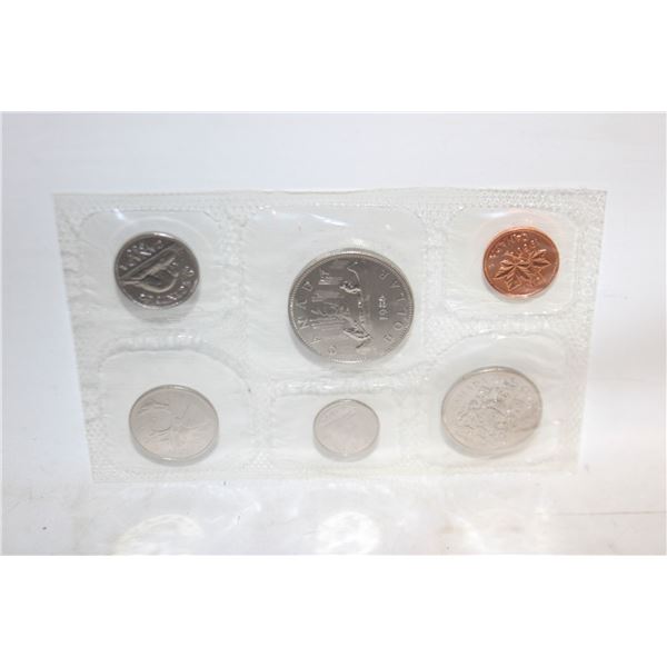 1980 MINT SET WITH CERTIFICATE